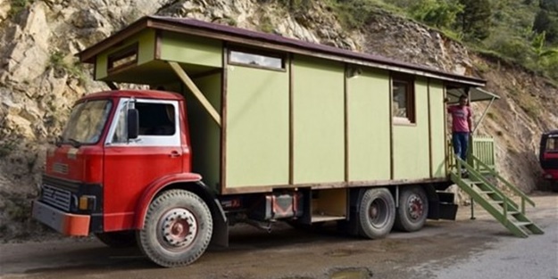 Yürüyen muhteşem ev tasarımları