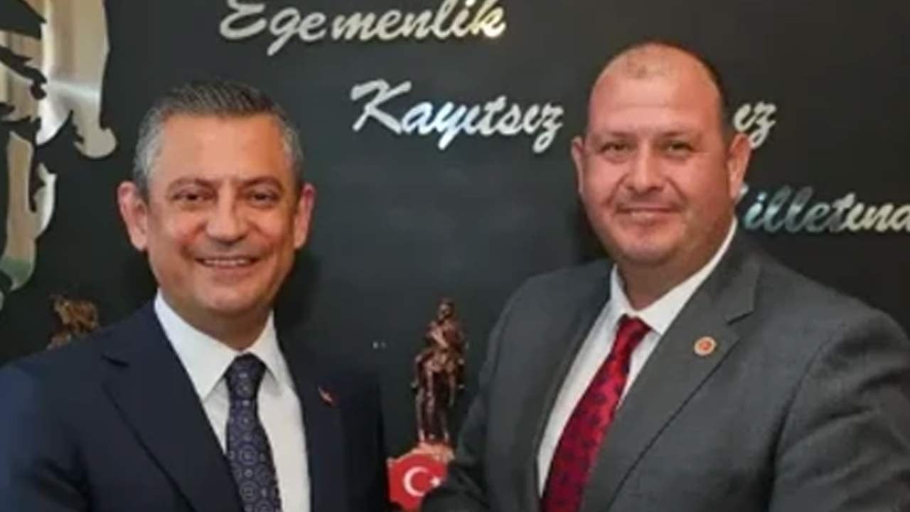 ‘Yürüyen para’ İlkay Çiçek işleri böyle yürütmüş! Metresin ailesine belediyede kadro