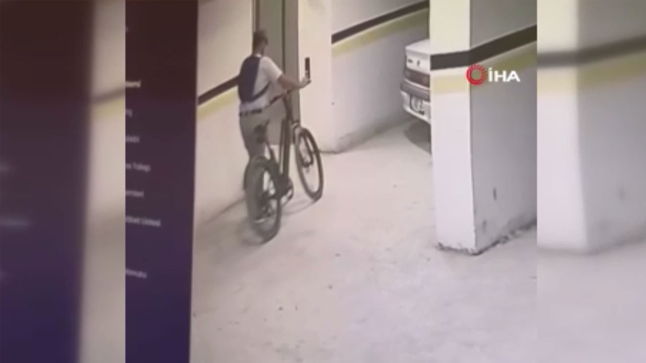 Yürüyerek geldiler bisikleti çalıp gittiler