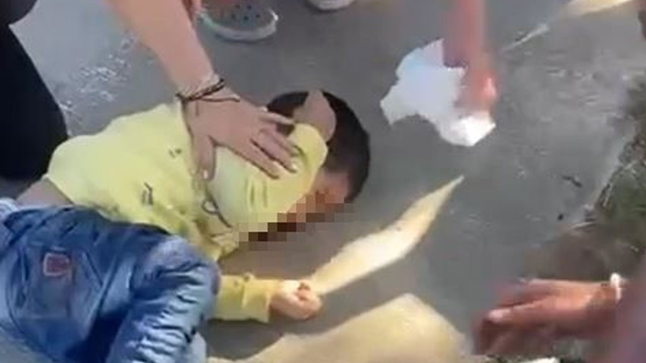 Yürüyüş yoluna giren bisikletli 3.5 yaşındaki çocuğu biçti