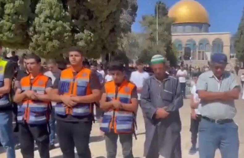 Yusuf El Karadavi için Mescidi Aksa’da gıyabi cenaze namazı