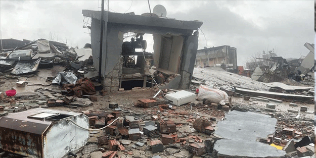 Yusuf İslam'dan deprem paylaşımı