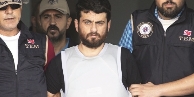 Katil Esed’in 600 askerini kurtarmış!