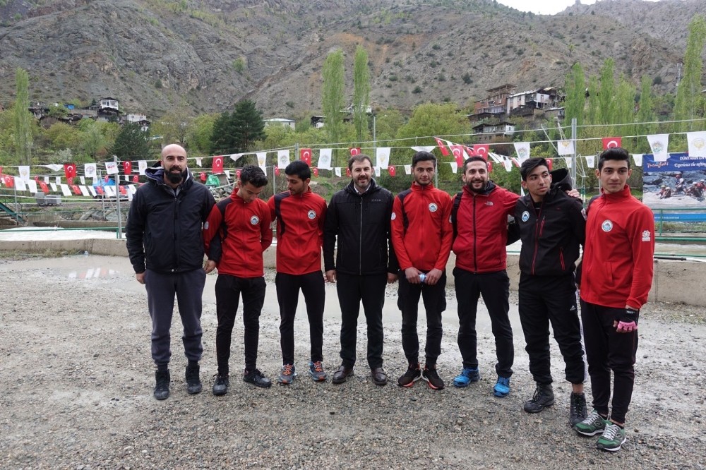 Yusufeli akarsu kano slalom bahar kupası yarışları başladı 