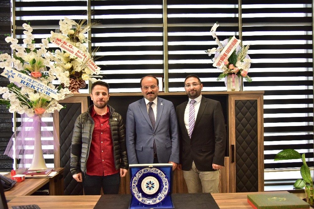 YÜTAM’da bayrak değişimi 