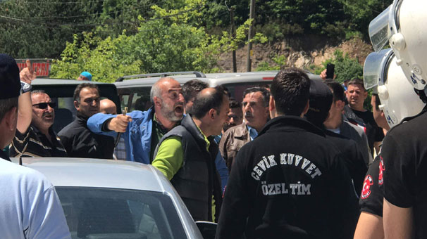 Yuvacık Barajı çevresindeki tesislerin yıkımında biber gazlı müdahale