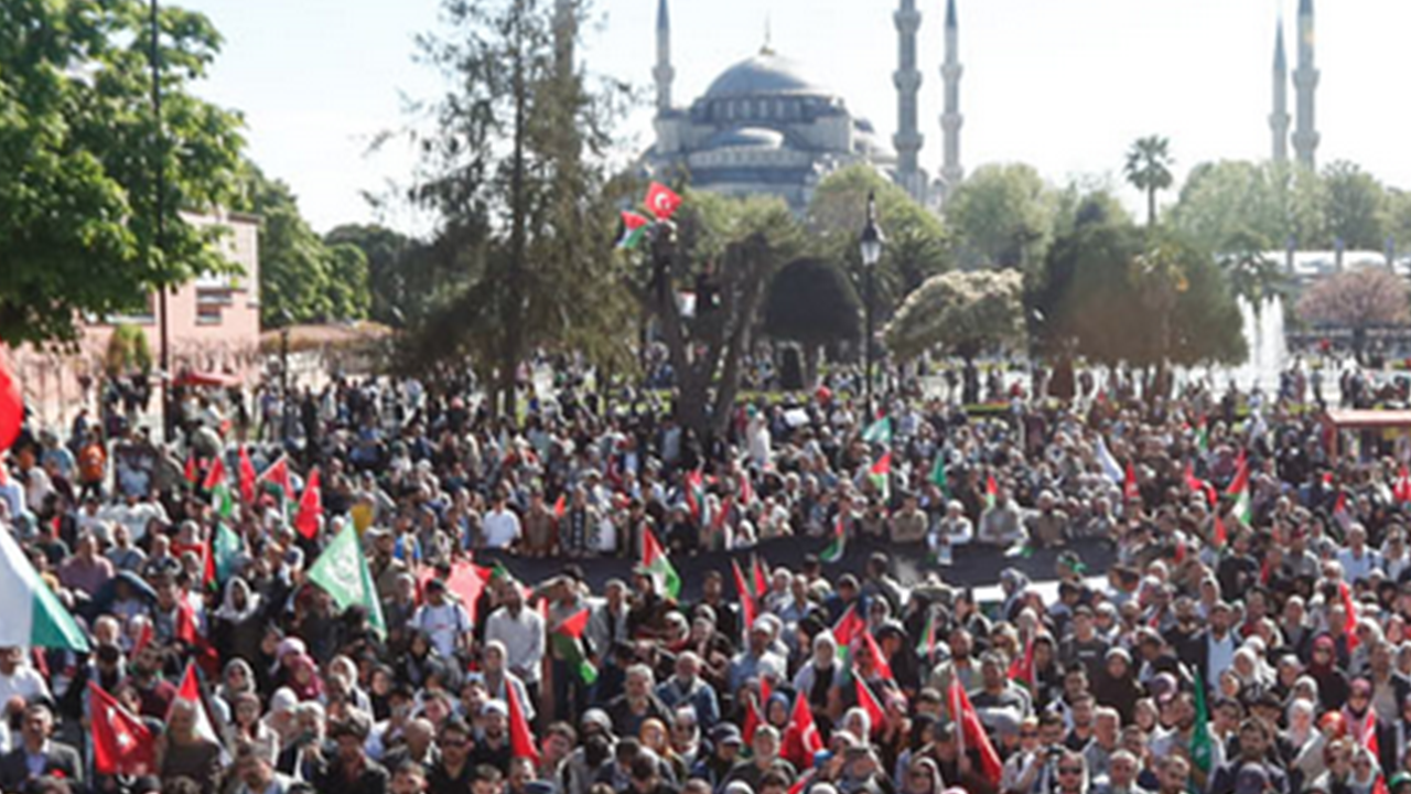 Yüz binler soykırıma Ayasofya’da dur diyecek