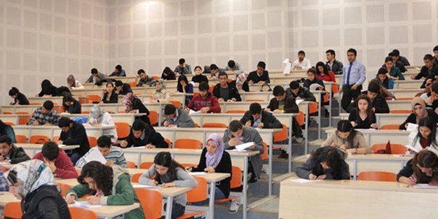 Yüz binlerce kişi ter döküyor! KPSS maratonu başladı