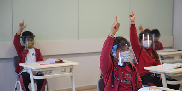 Yüz yüze eğitim ortaokul, imam hatip ortaokulunda nasıl olacak? Ortaokullar kaç saat ders işleyecek?