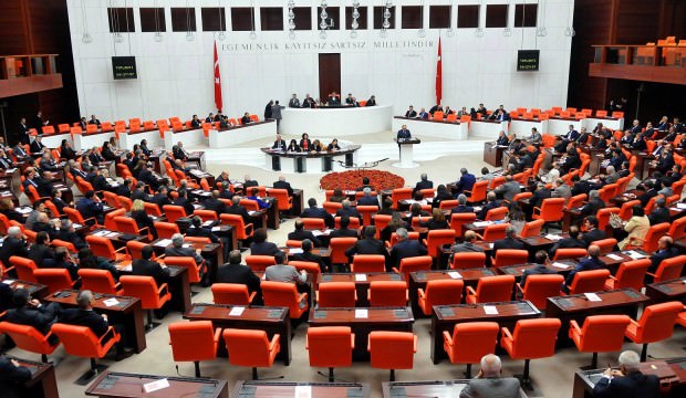 Yüzbinleri ilgilendiren değişiklikler… Yasalar geçmeden tatile gitmeyecekler