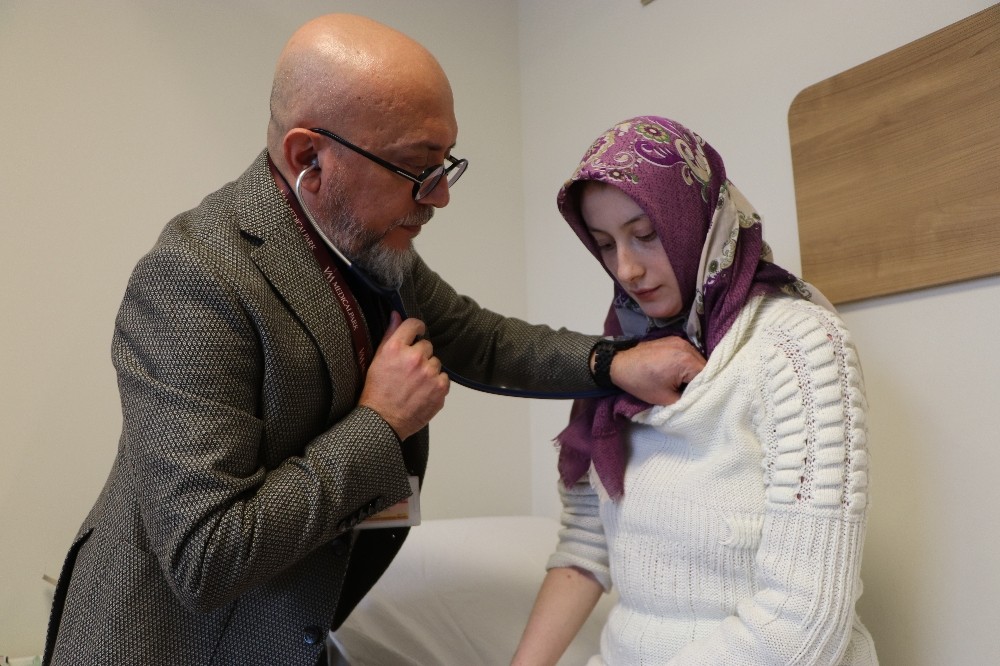 Yüzde 50 ölüm riski olan hastayı 4 günde iyileştirdiler 