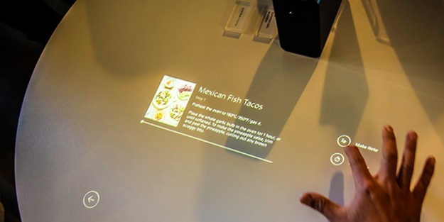 Yüzeyler dokunmatik ekran oluyor