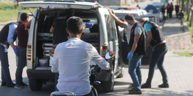 Yüzlerce polis katıldı! Adana’da bir mahalle 5 gün boyunca ablukaya alındı