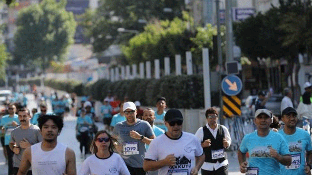 Yüzlerce sporcu şehit Ömer Halisdemir için koşacak