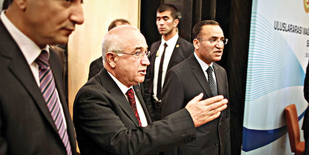 Yüzsüz Batı'ya isyan