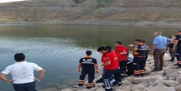 Yüzünü yıkamak isterken öldü