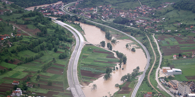 Yüzyılın felaketi, 1.5 milyon Bosnalı’yı etkiledi