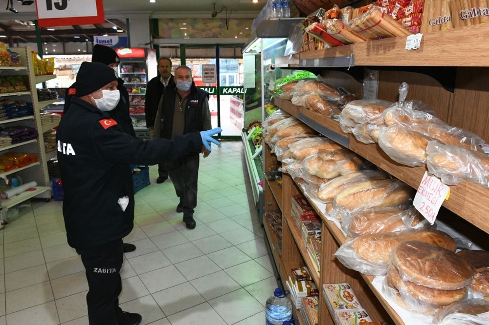 Zabıta ekipleri hem denetledi hem de bilgilendirdi 