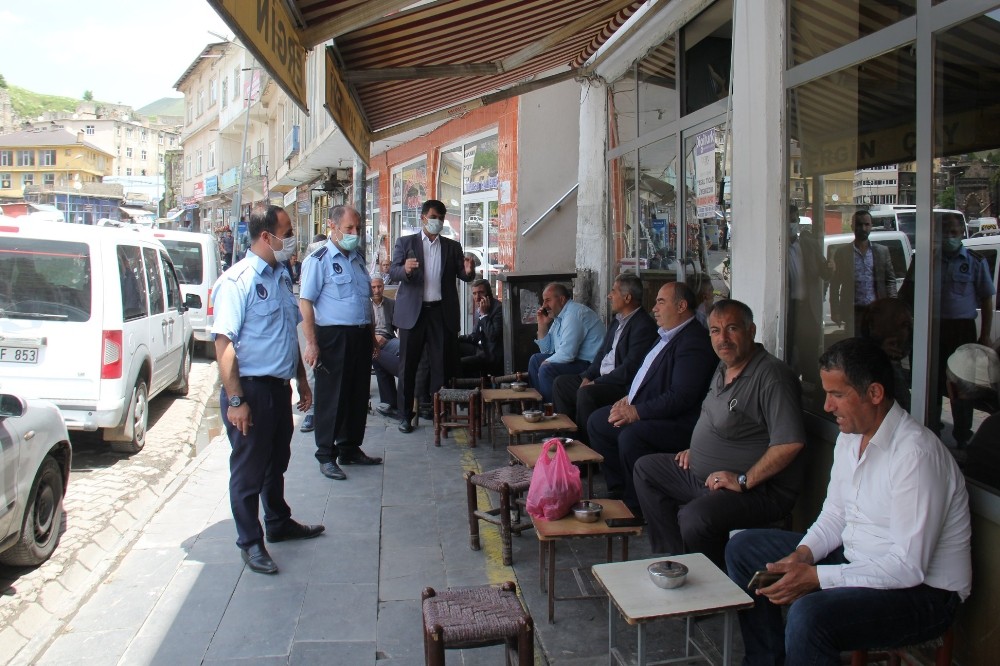 Zabıta ekipleri korona için sokakta 