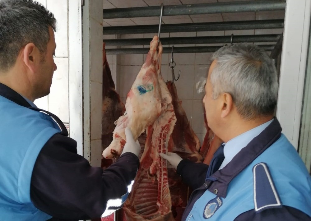 Zabıta kasapları denetledi 