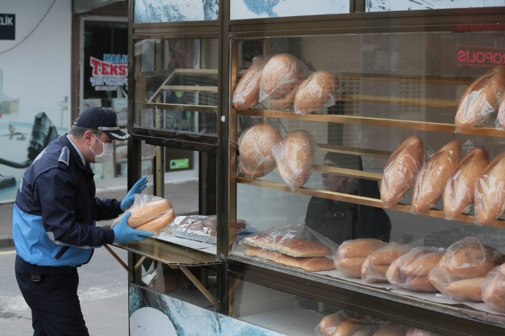 Zabıtadan bakkal, fırın, market ve ekmek büfelerine korona virüs denetimi 