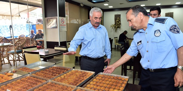 Zabıtadan Bayram denetimi Mamak Belediye Başkan Mesut Akgül : Amacımız sağlıklı alışveriş