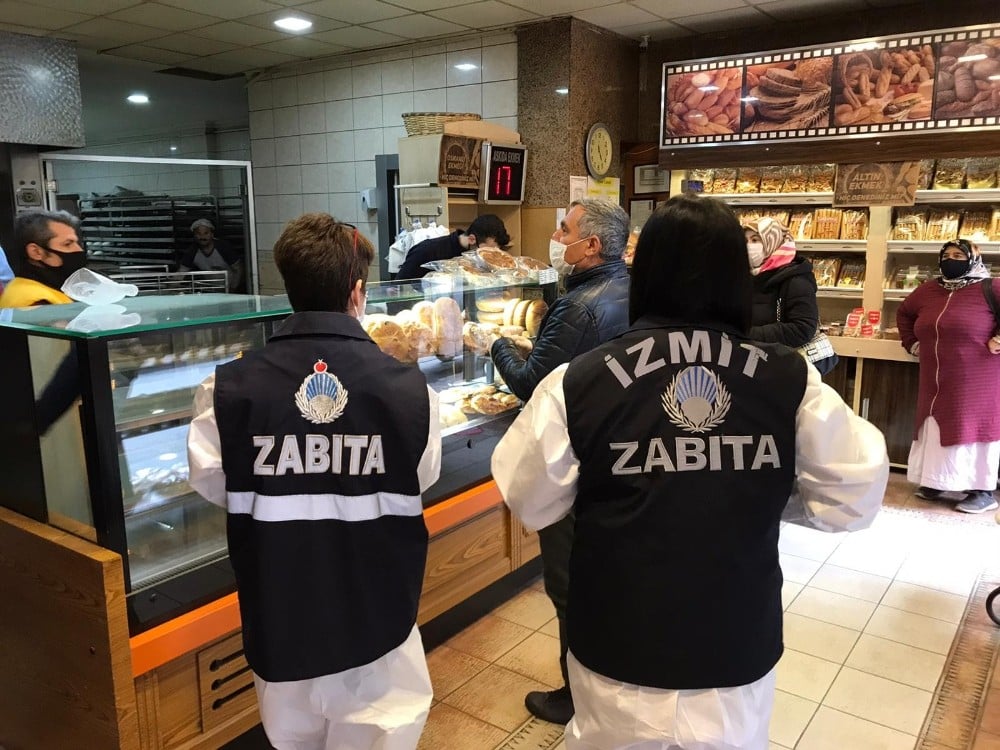 Zabıtadan fırınlara korona virüs denetimi 