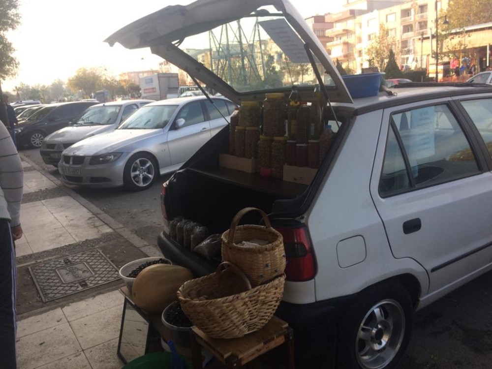 Zabıtadan seyyar satıcı uyarısı 