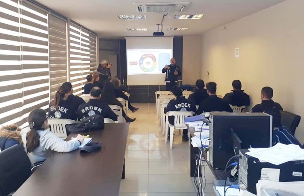 Zabıtalara uyuşturucu ile mücadele eğitimi 