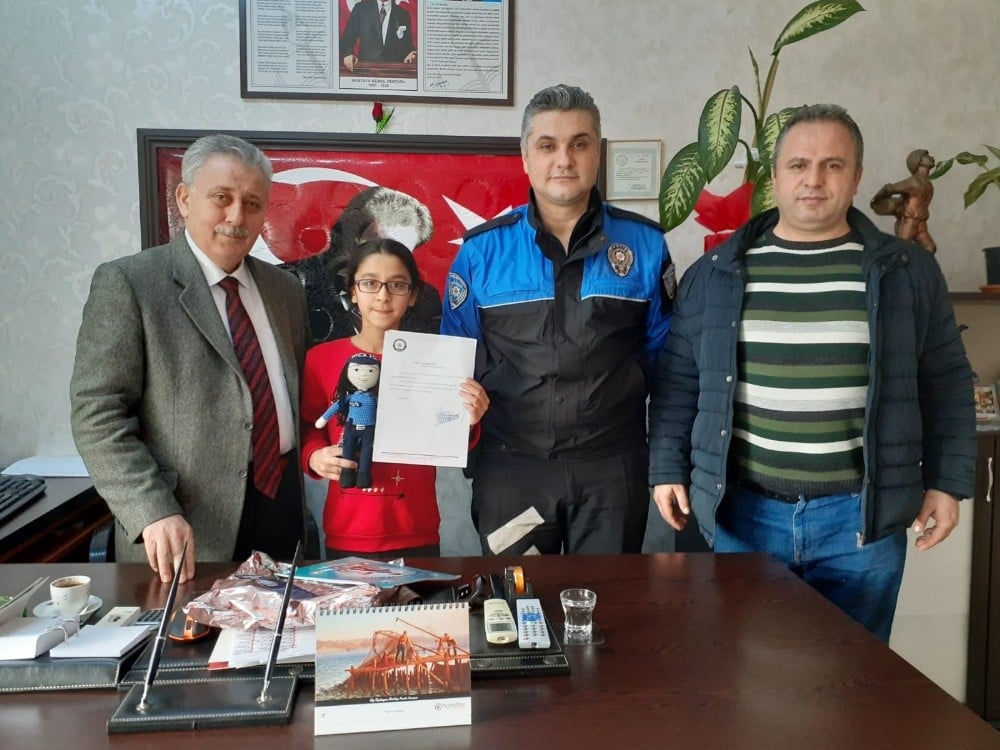 Zafer Aktaş’a Samsunla öğrenciden anlamlı tebrik 