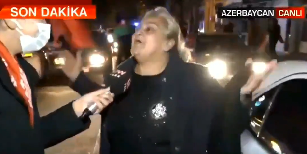 Zaferi kutlayan Azerbaycanlı kadın: Erdoğan'a baba diyeceğim!