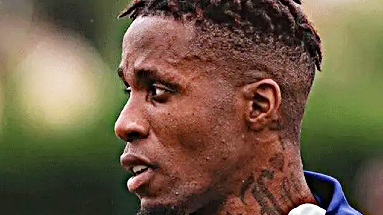 Zaha bardağı taşırdı! Böyle bir olay daha görülmedi, o takımın planı ortaya çıktı! O futbolcu iflasın eşiğinde artık…