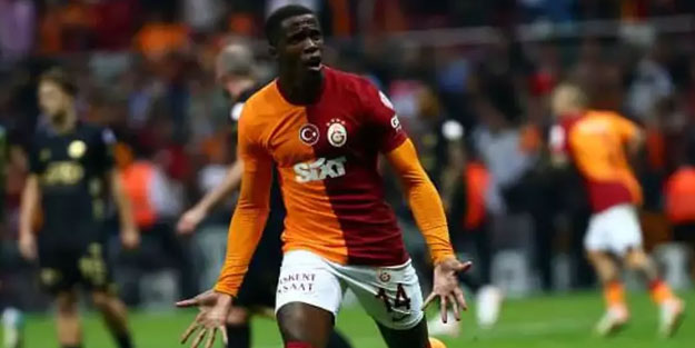 Zaha ilk golünü attı