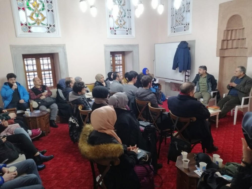Zal Mahmut Paşa Külliyesi’nde “İki Çay Biri Açık” etkinliği 