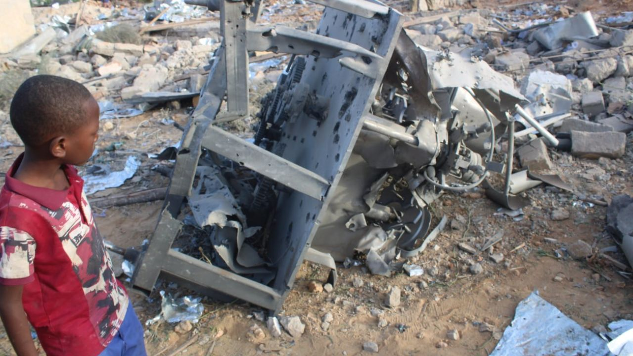 Zalim ABD, Somali'de bir su arıtma tesisini bombaladı!