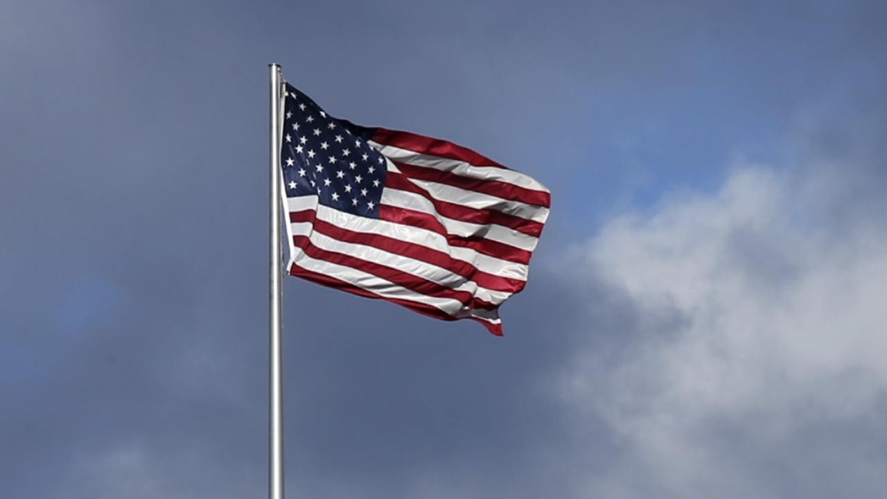 Zalim Amerika döktüğü kanlar içerisinde yok olup gidecektir