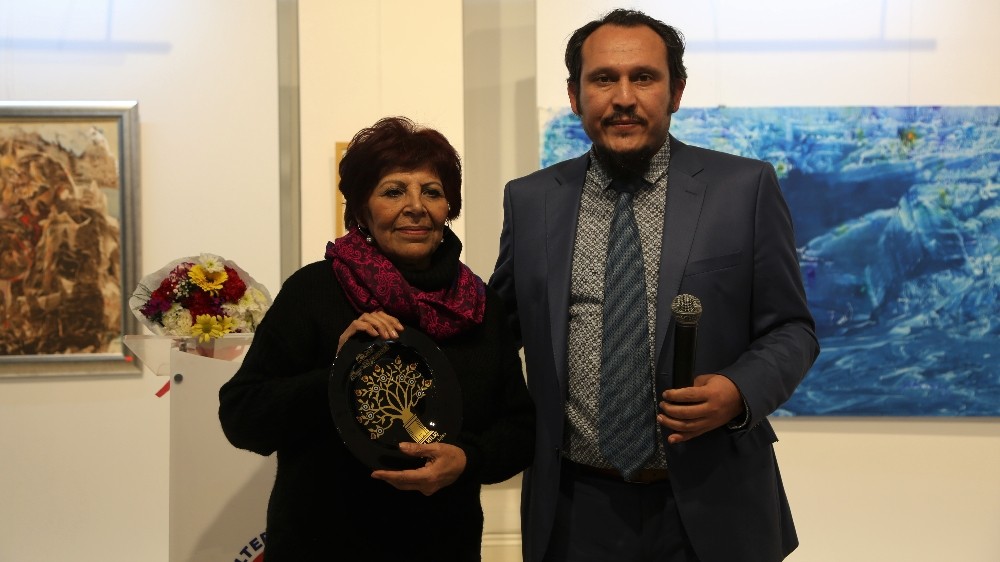 Zaman Tabletleri sergisi Maltepe’de açıldı 