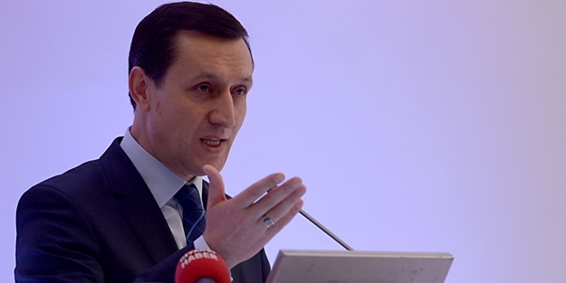 Zaman yine yalan yazdı