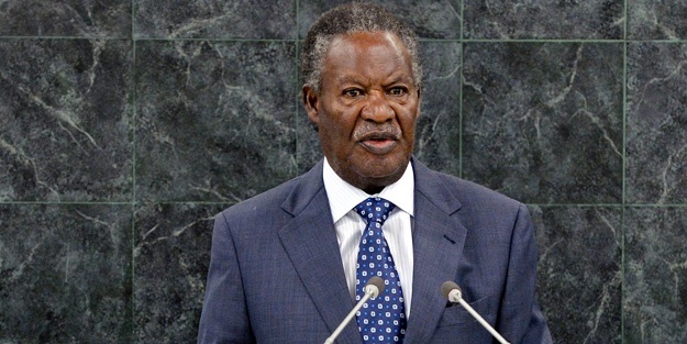 Zambiya cumhurbaşkanı öldü