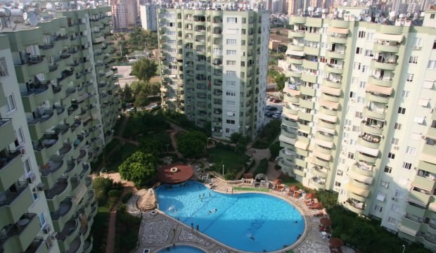 Zararı site yönetimi ödeyecek