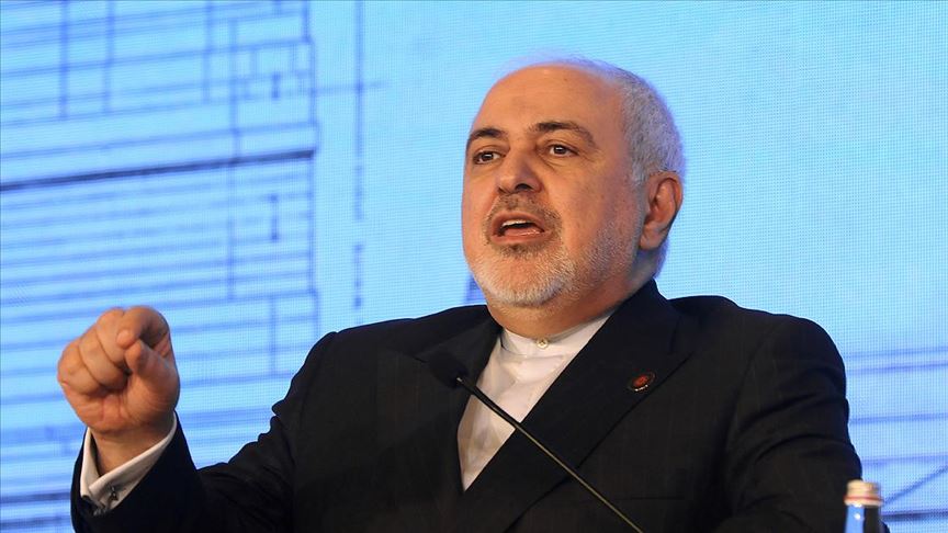 Zarif Avrupa'yı 'Trump'ın tehditlerine boyun eğerek nükleer anlaşmayı satmakla' suçladı