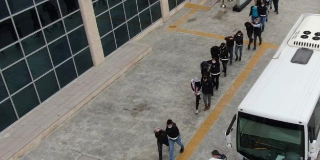 Zehir tacirlerine büyük darbe! Çok sayıda gözaltı var