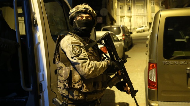 Zehir tacirlerine şafak operasyonu