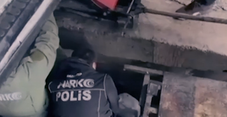 Zehir tacirlerine "son 10 gün" darbesi! 24 ilde dev operasyon: Tonlarca uyuşturucu ve milyonlarca hap ele geçirildi