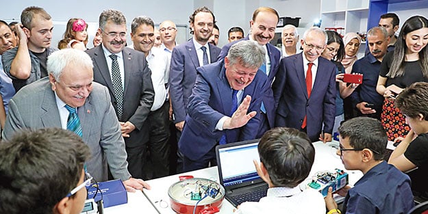 Zekâ Gücü Projesi’yle yeni dâhiler yetiştirecek