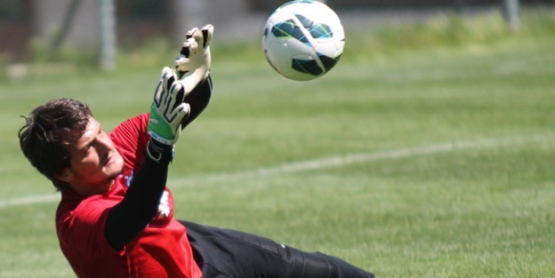 Zeki Ayvaz Akhisar Belediyespor'da