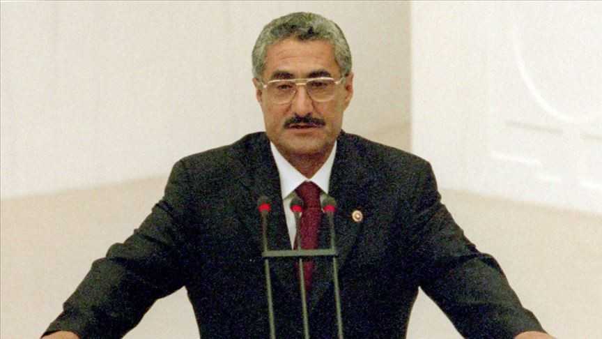 Zeki Ergezen Hakk’a yürüdü