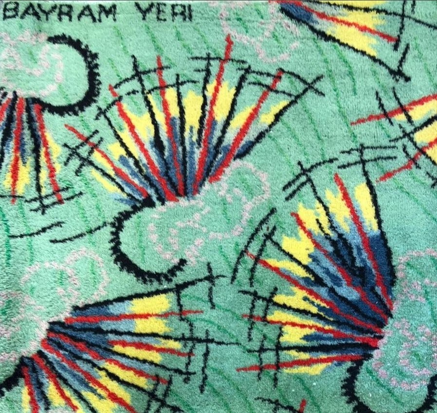 Zeki Müren imzalı halılar Milano Tasarım Haftası’nda sergilendi 