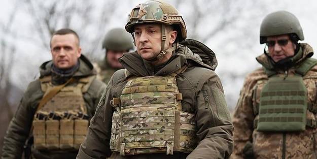 Zelenskiy duyurdu: 30 gün daha uzatıldı