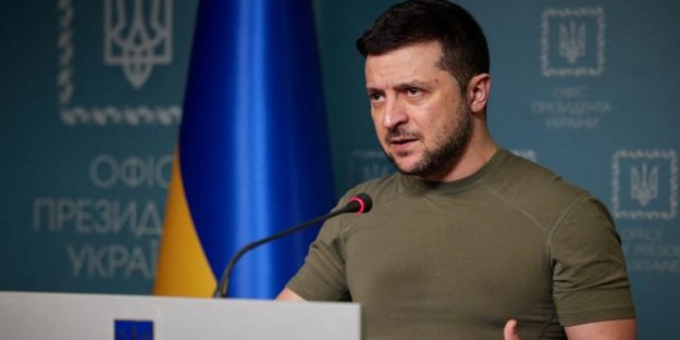 Zelenskiy resti çekti: Rusya bunu yaparsa müzakerelerden çekiliriz